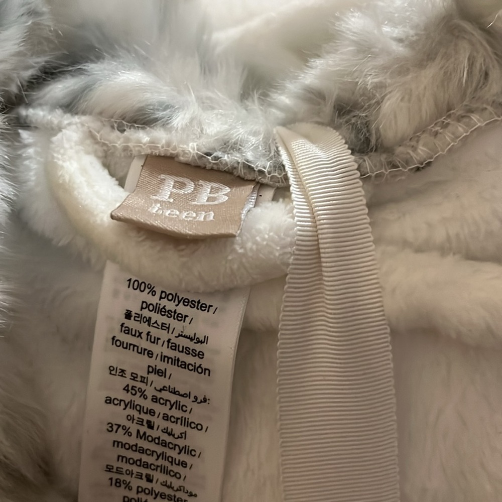 PB Teen Robe - Picture 2 of 4